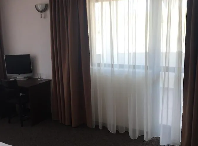 Park Eagle Stone Hotel 3*