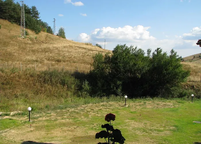 Хотел парк-хотел орлов камък