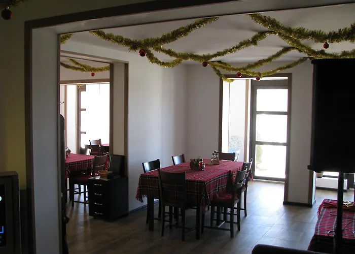 парк-хотел орлов камък Хотел Копривщица